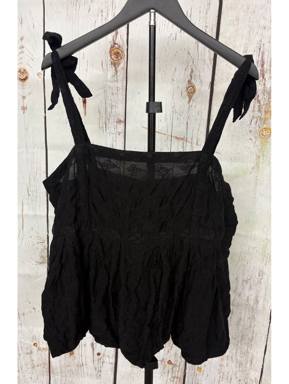 Old Navy Women’s Black Tie-Shoulder Embroidered Babydoll Boho Top Size L NWT